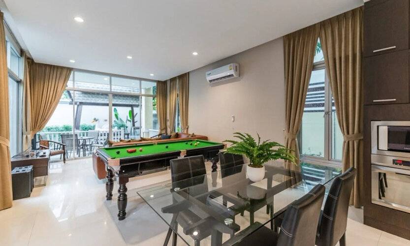 Anb Pool Villa In Pattaya