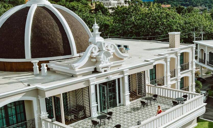 Grand Lord Hotel & Residence