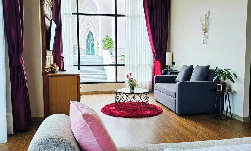 Grand Lord Hotel & Residence