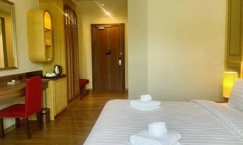 Grand Lord Hotel & Residence