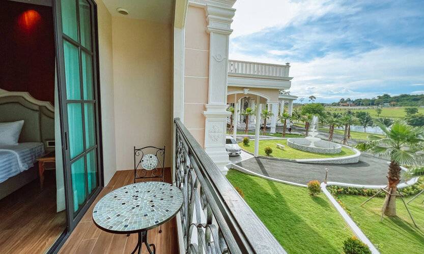 Grand Lord Hotel & Residence