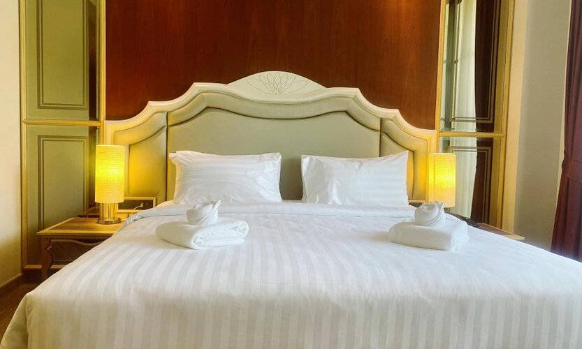 Grand Lord Hotel & Residence