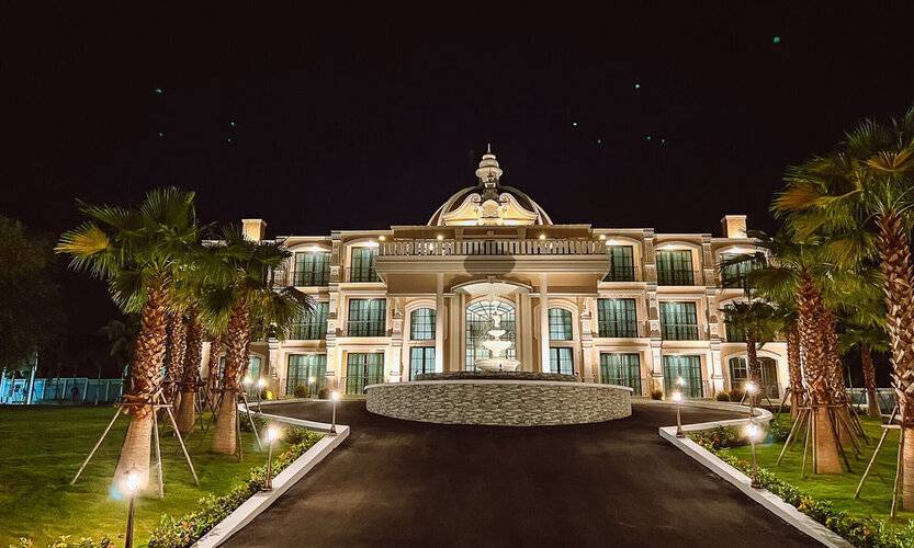 Grand Lord Hotel & Residence