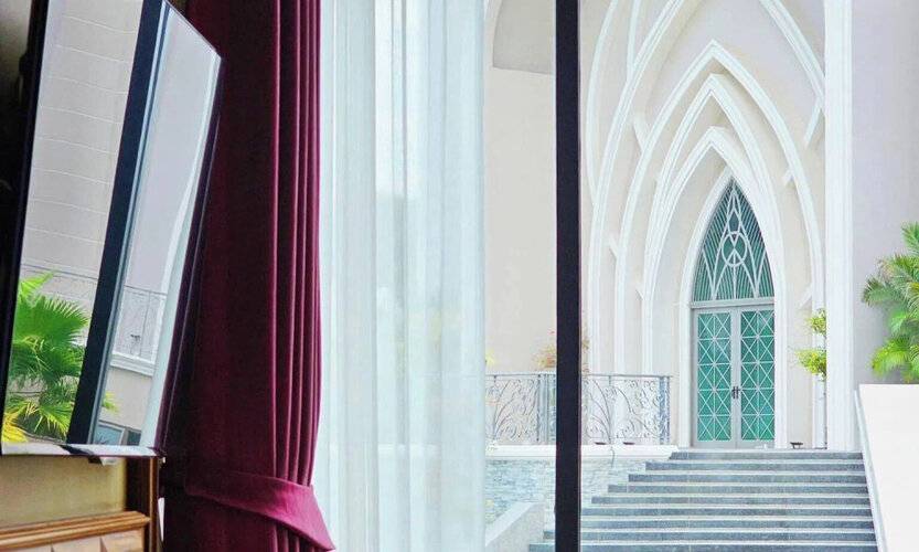 Grand Lord Hotel & Residence