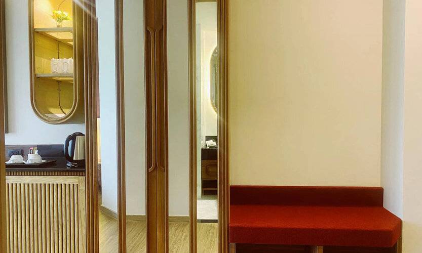 Grand Lord Hotel & Residence