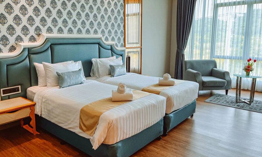 Grand Lord Hotel & Residence