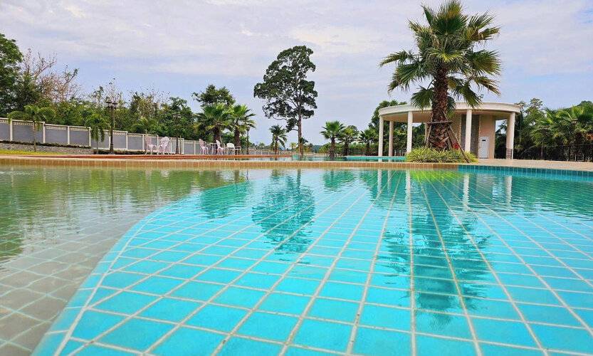 Grand Lord Hotel & Residence