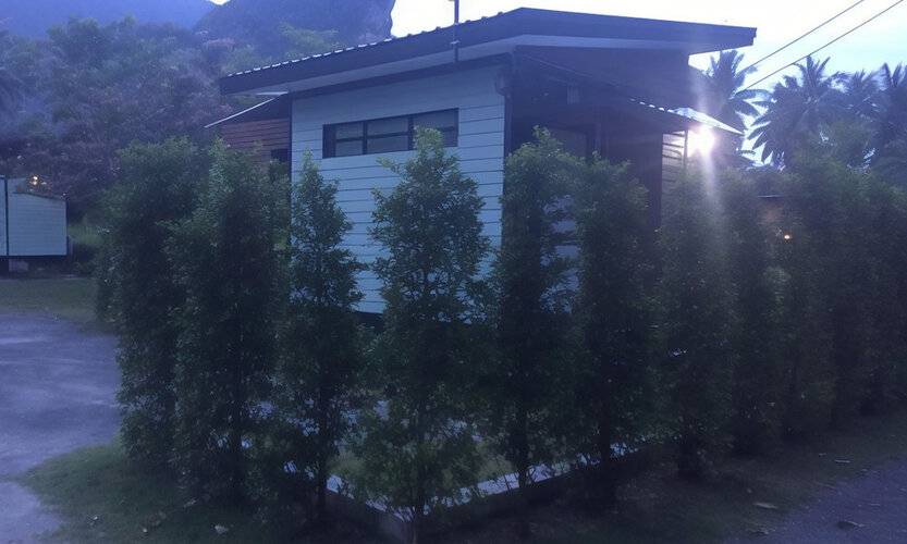 Baan Rim Nam Resort