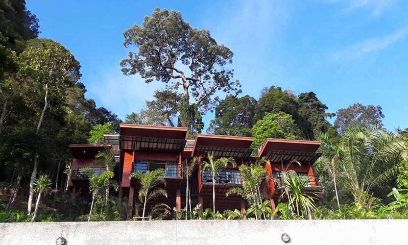 Blue Mountain Phangnga Resort