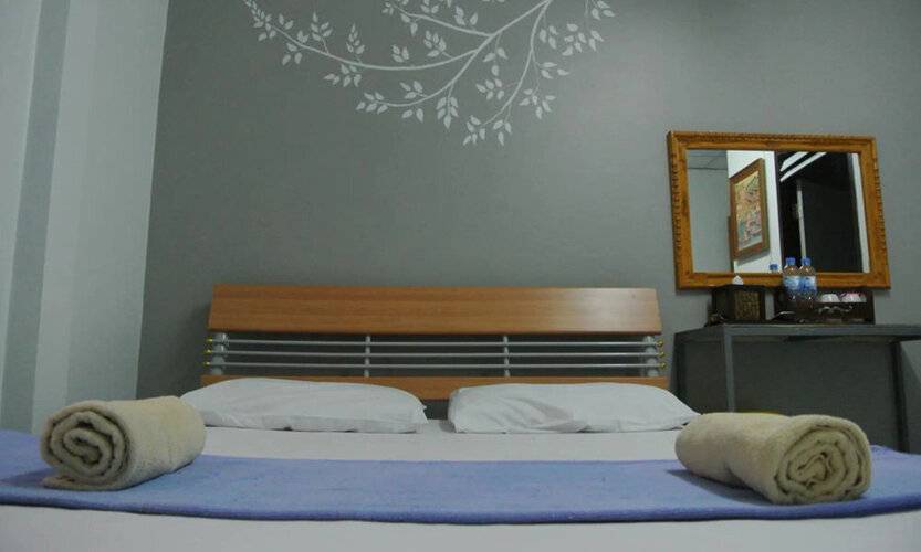 Phang-Nga Guesthouse