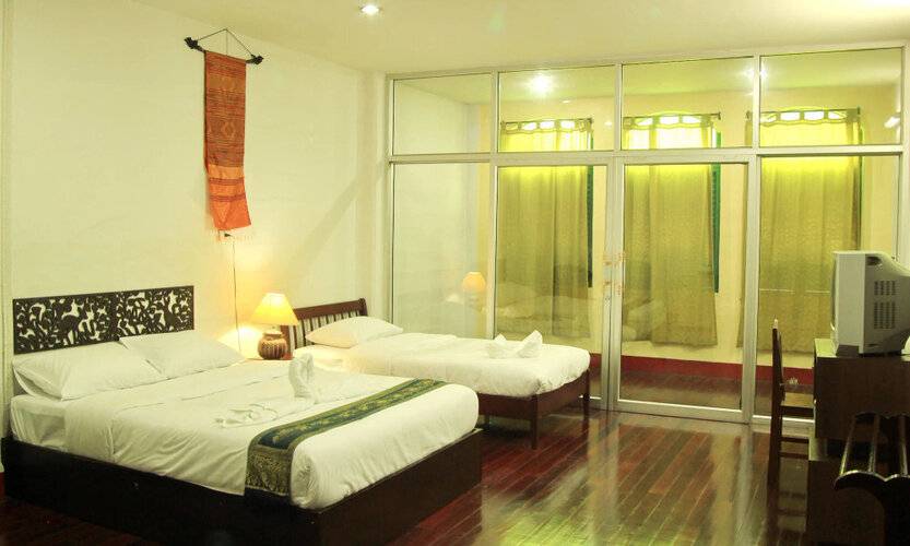 Thaweesuk Hotel