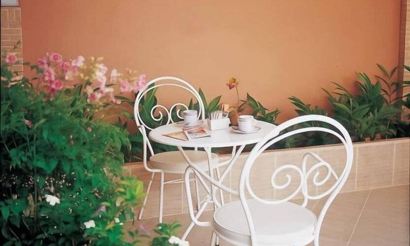 Tj Guesthouse