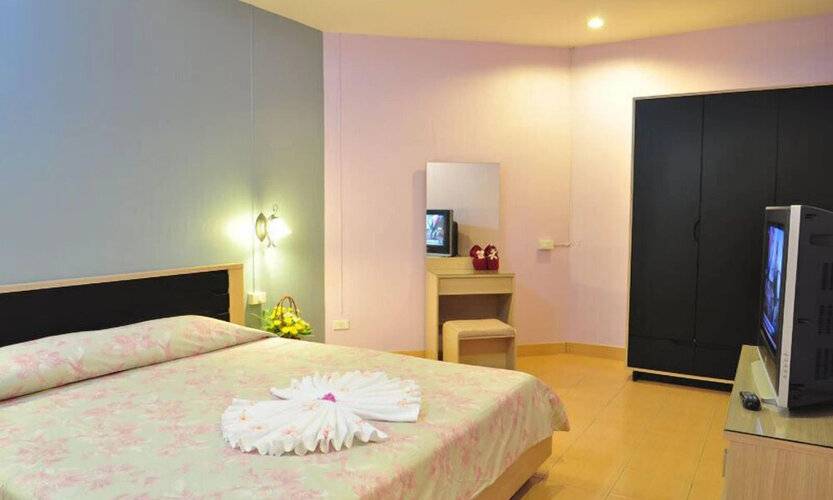 Tj Guesthouse