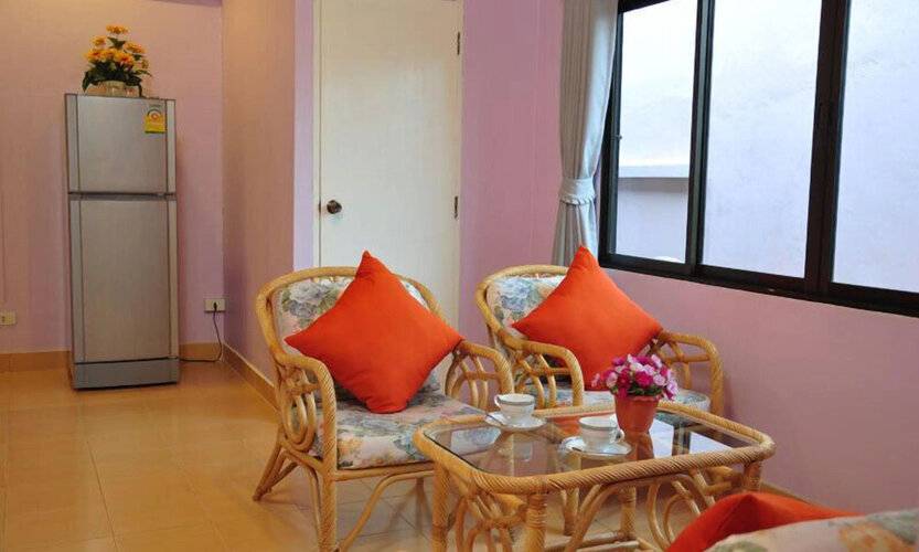 Tj Guesthouse