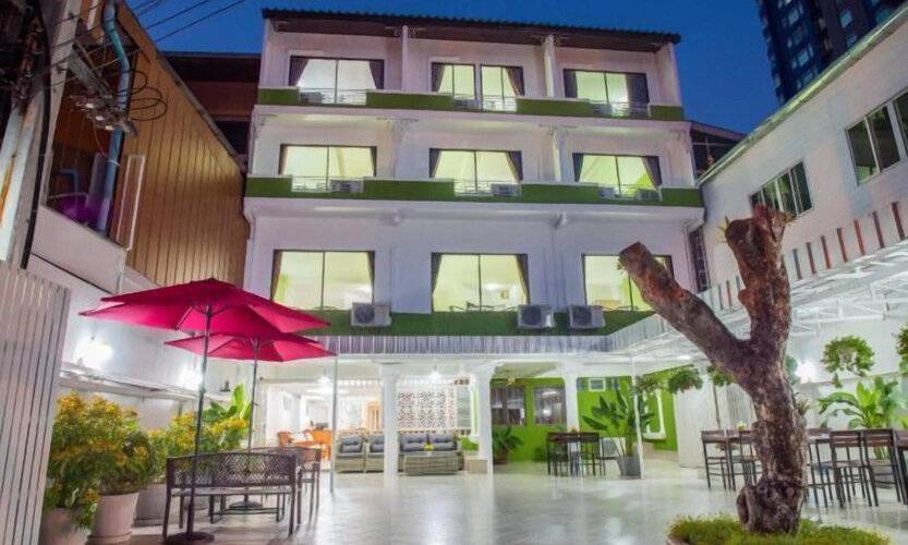 Tj Guesthouse