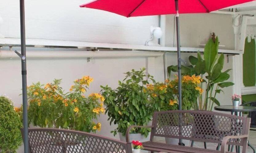 Tj Guesthouse