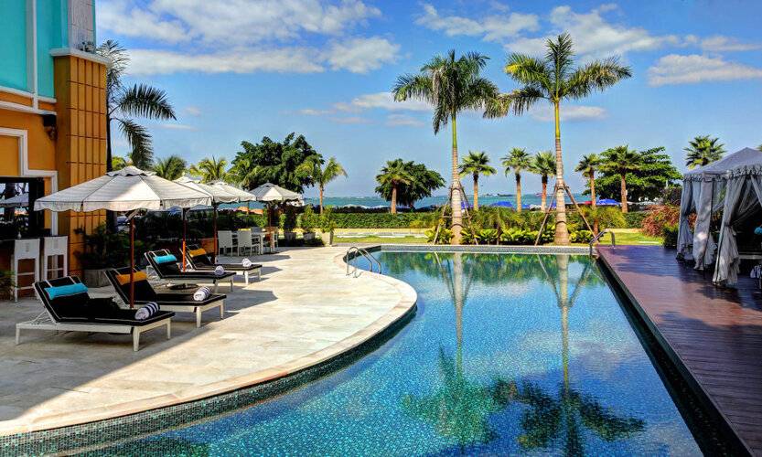 Wave Hotel Pattaya