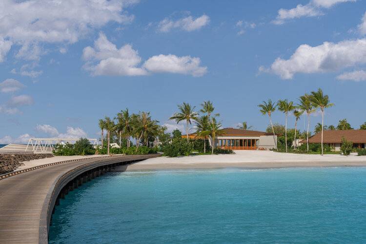 Centara Grand Lagoon Maldives