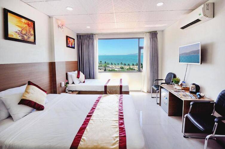 Arise Seaside Hotel
