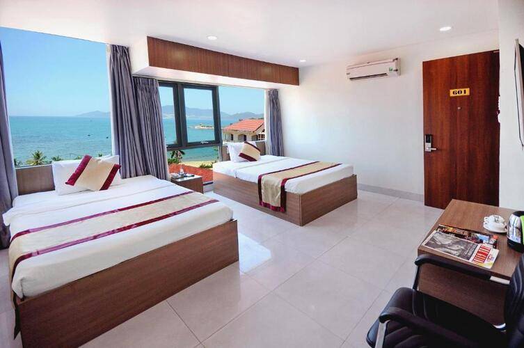 Arise Seaside Hotel
