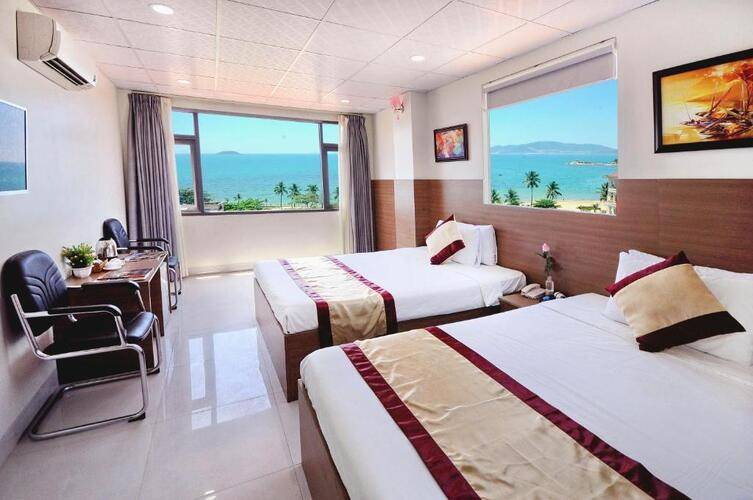 Arise Seaside Hotel