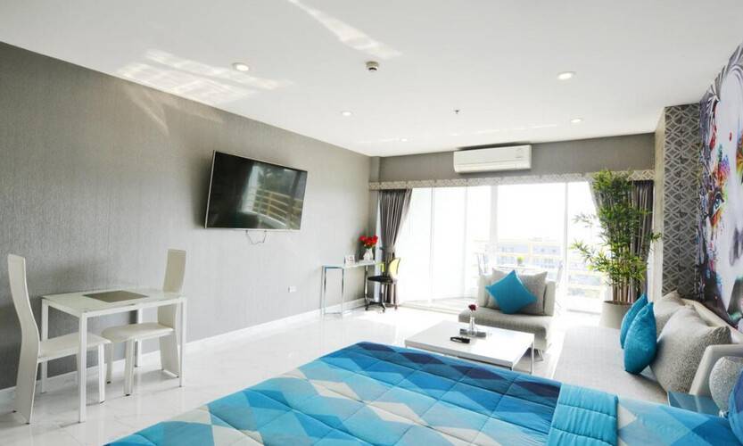 Blue Ocean Suite