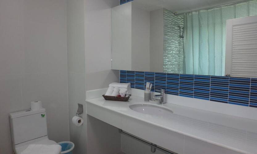 Blue Ocean Suite