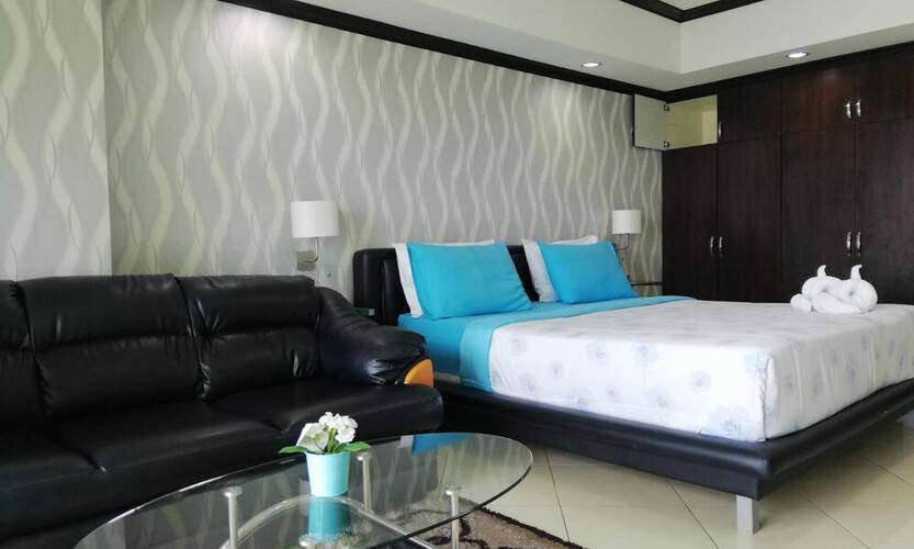 Blue Ocean Suite
