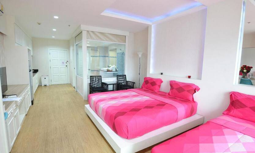 Blue Ocean Suite