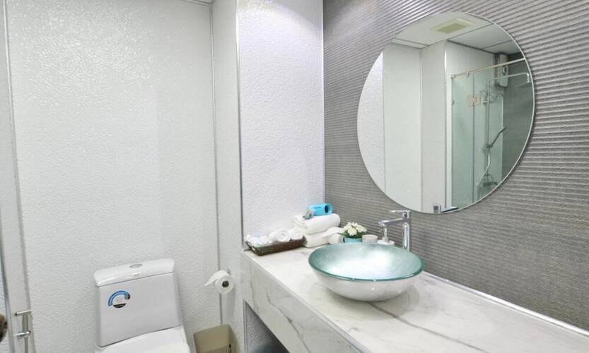 Blue Ocean Suite