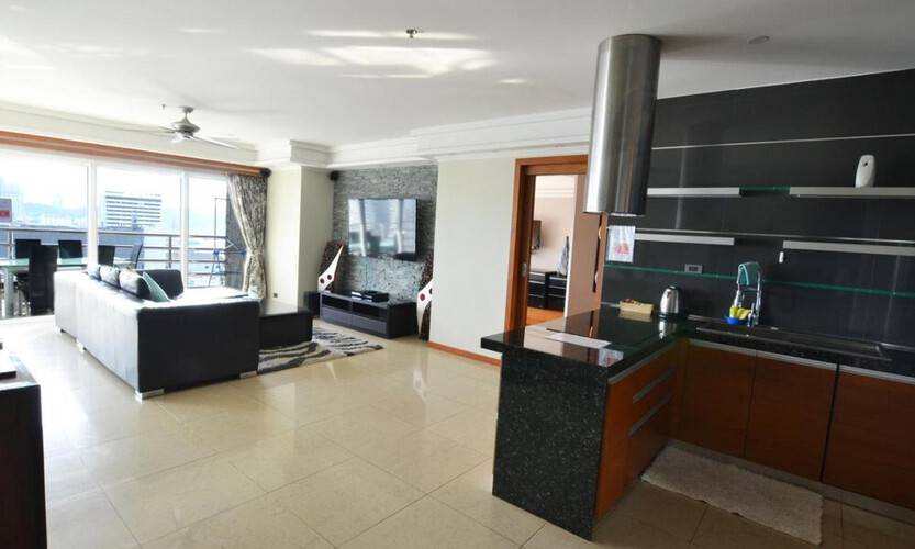 Blue Ocean Suite