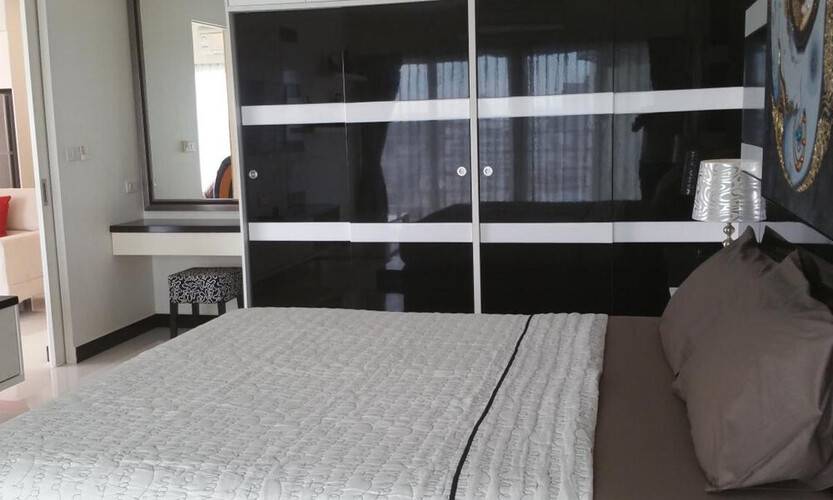 Blue Ocean Suite