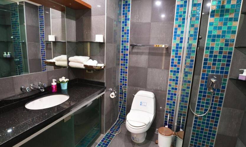 Blue Ocean Suite