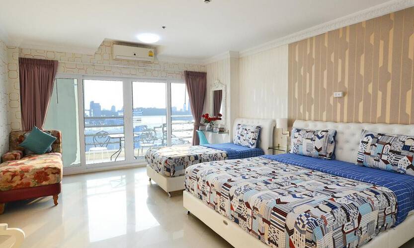 Blue Ocean Suite