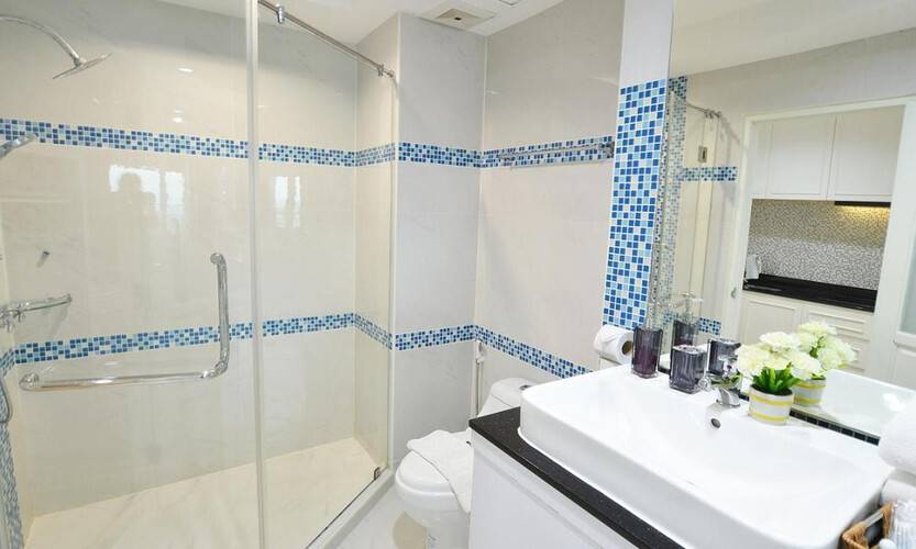 Blue Ocean Suite