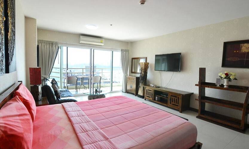 Blue Ocean Suite