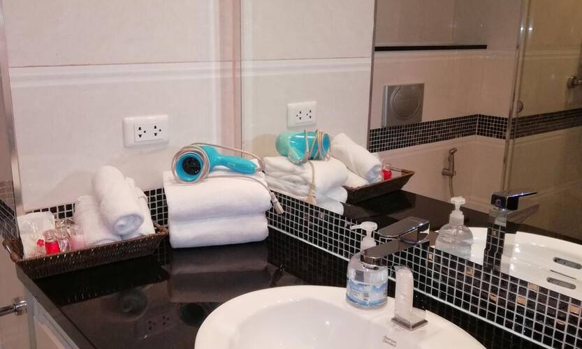 Blue Ocean Suite