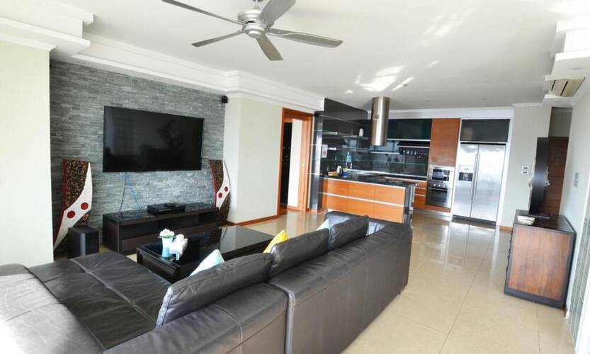 Blue Ocean Suite