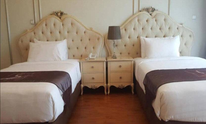 Lk Noble Suite