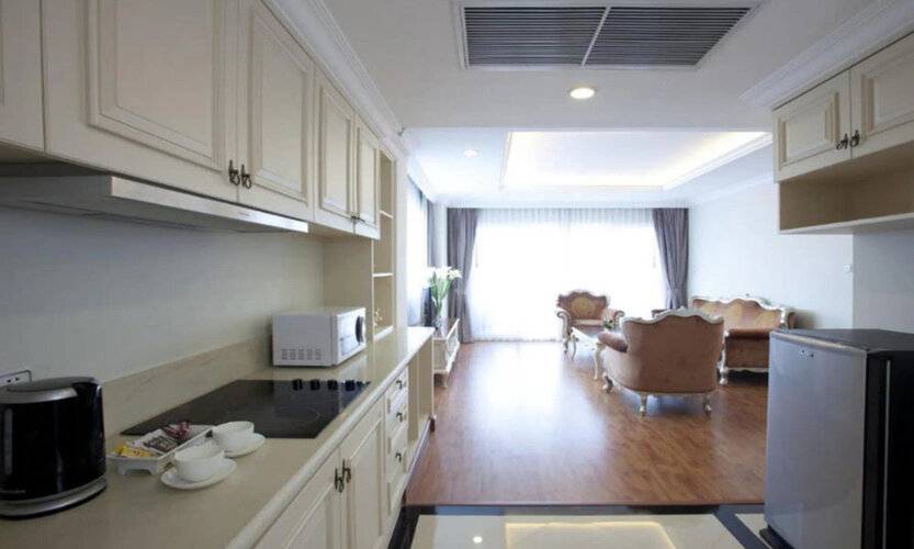 Lk Noble Suite