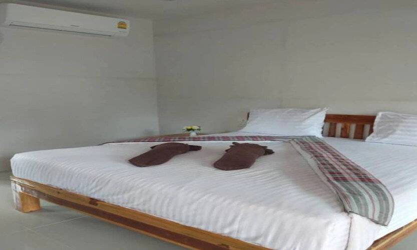 Lanta Cottage