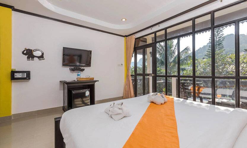 Phi Phi Chang Grand Resort