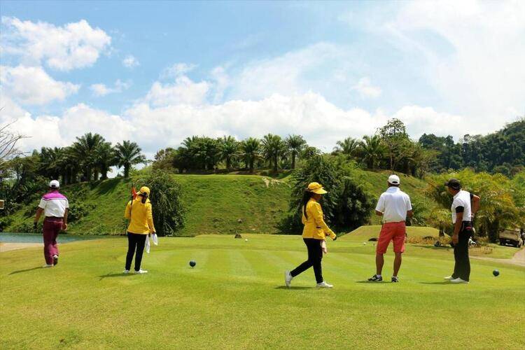 Katathong Golf Resort And Spa