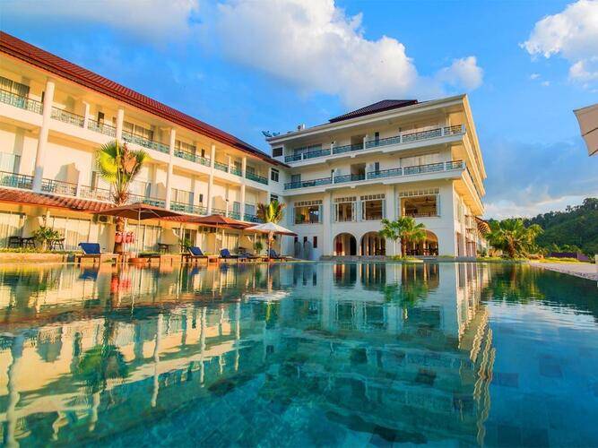 Katathong Golf Resort And Spa