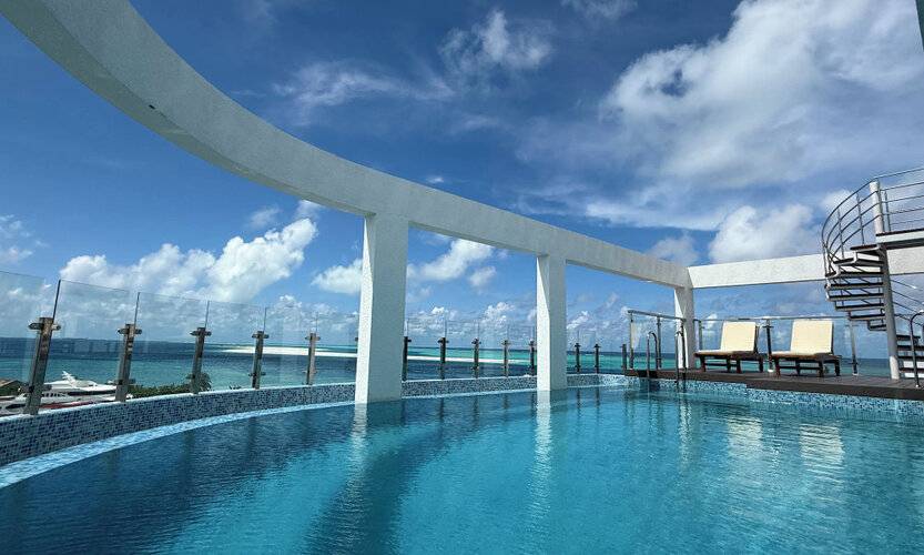 Arrival Beach & Spa