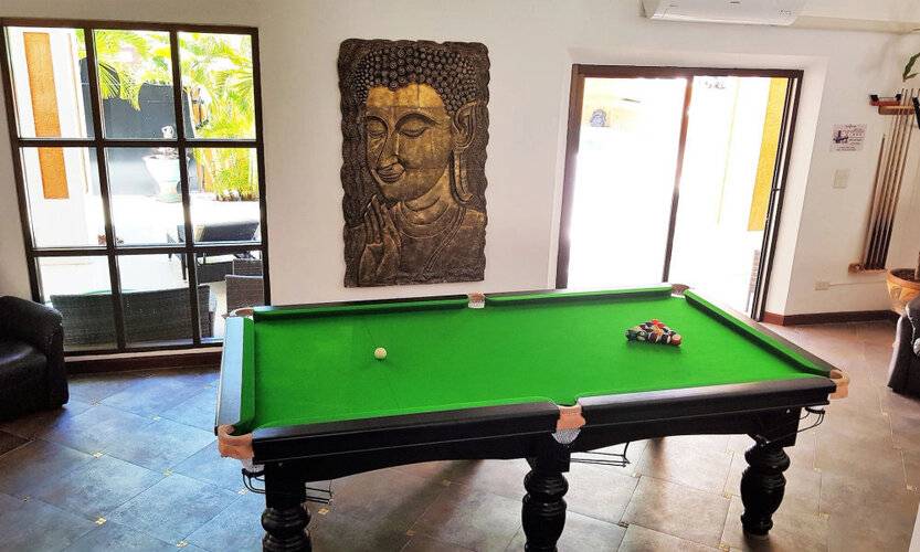 Yai Land - Luxurious Tropical Villa Pattaya