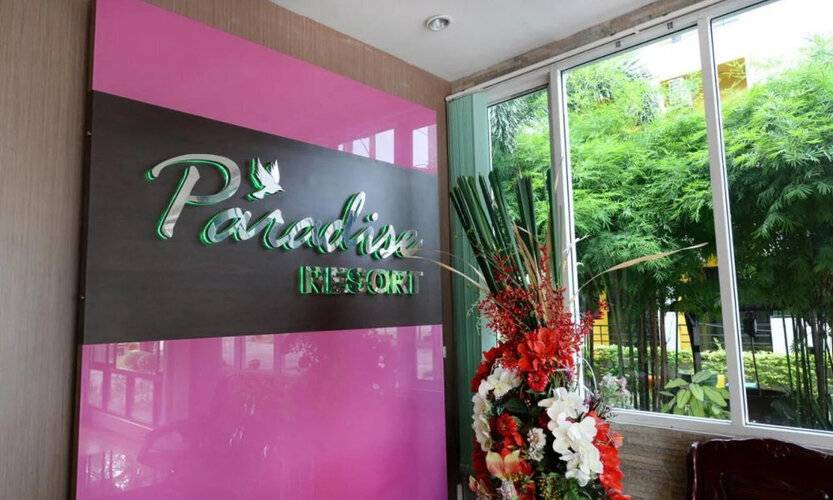 Paradise Resort