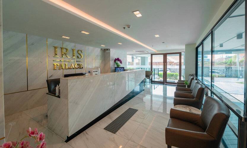 Iris Palace