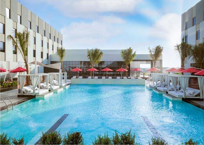 Maani Muscat Hotel & Suites