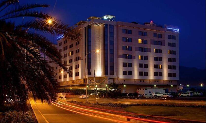 Golden Tulip Muscat